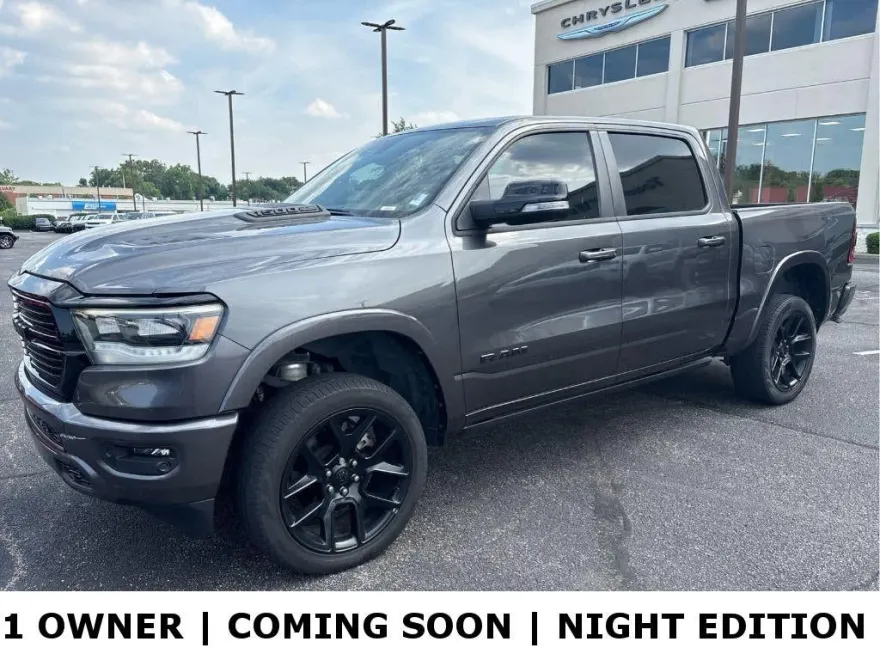 2022 Ram 1500 Laramie photo 1