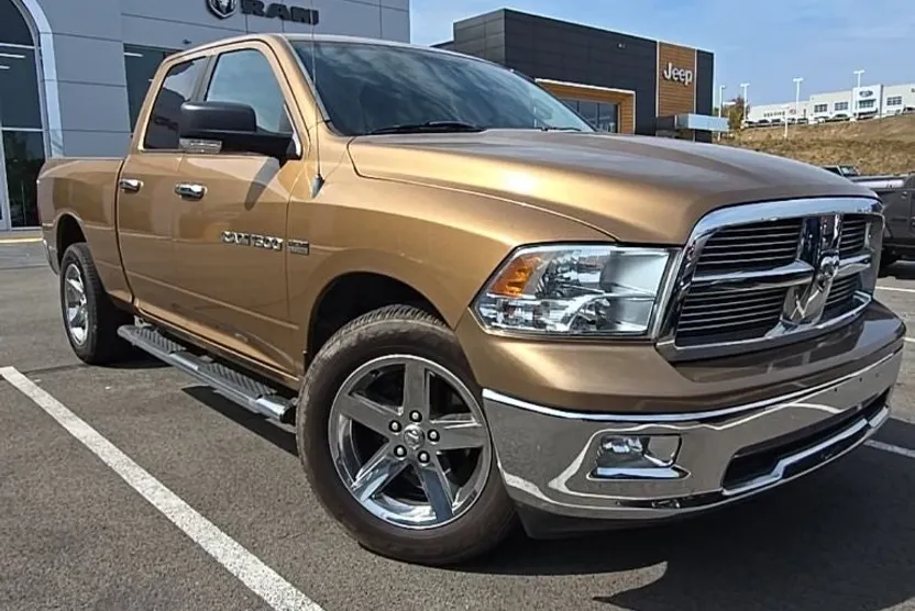 2011 Ram 1500 Big Horn photo 1