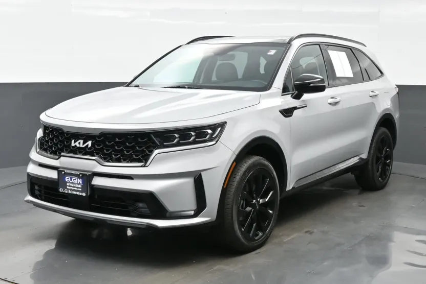 2023 Kia Sorento SX photo 1