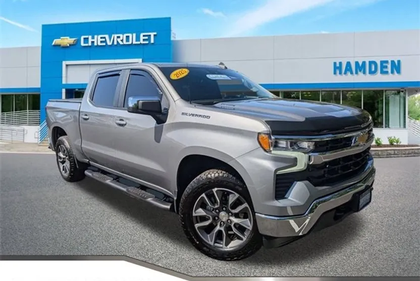 2025 Chevrolet Silverado 1500 LT photo 1