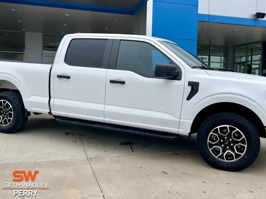 2023 Ford F-150 XL photo 1