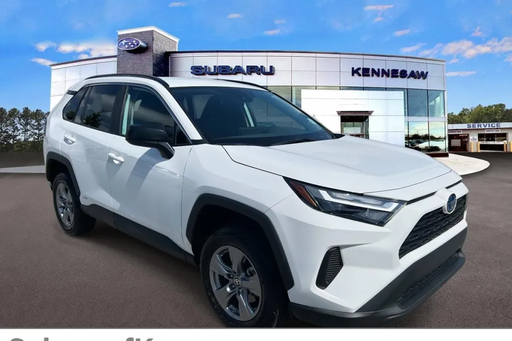 2024 Toyota RAV4 Hybrid LE photo 1