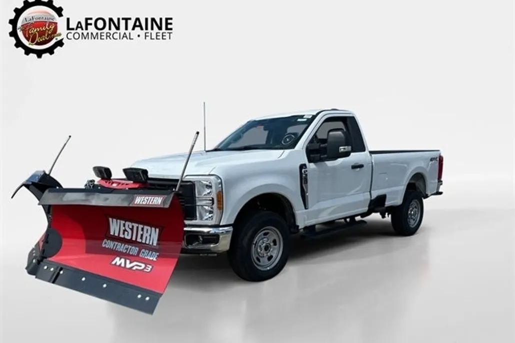 2023 Ford F-350 photo 1