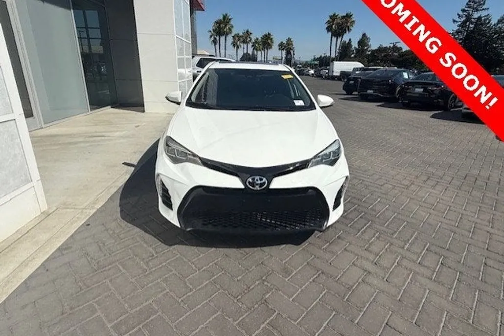 2019 Toyota Corolla SE photo 1