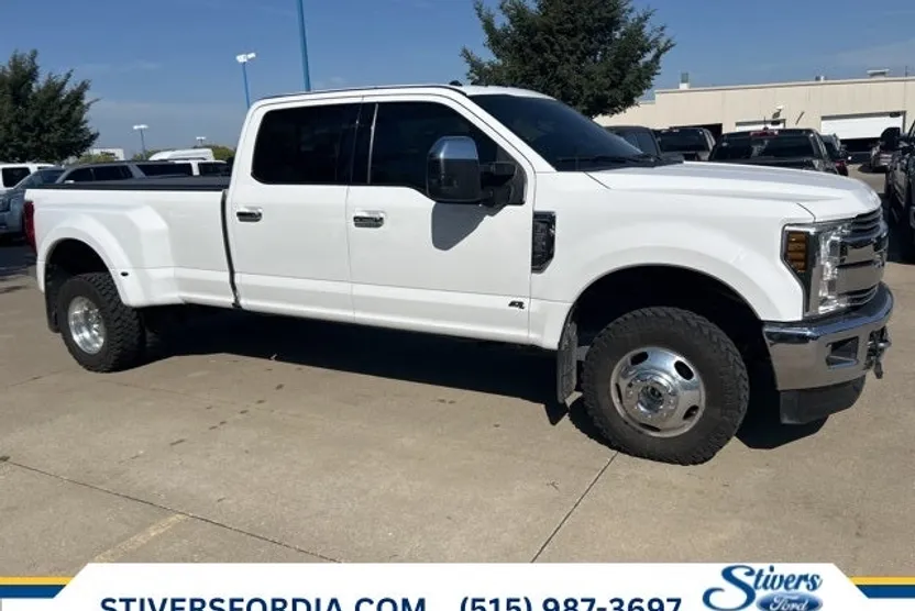 2019 Ford F-350 photo 1