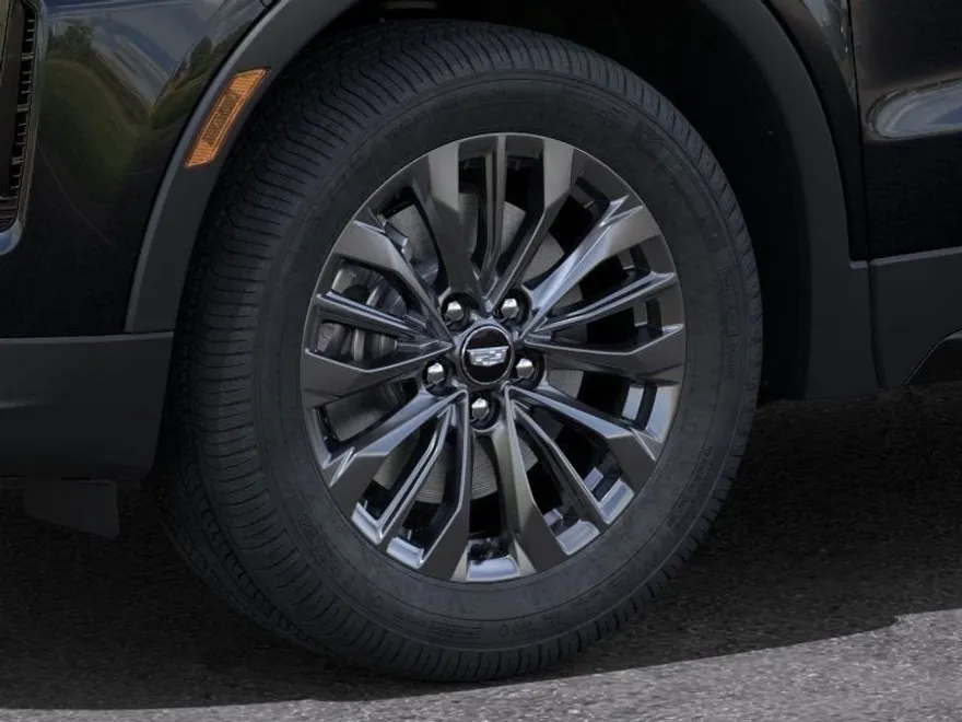 2025 Cadillac XT4 Premium Luxury photo 1