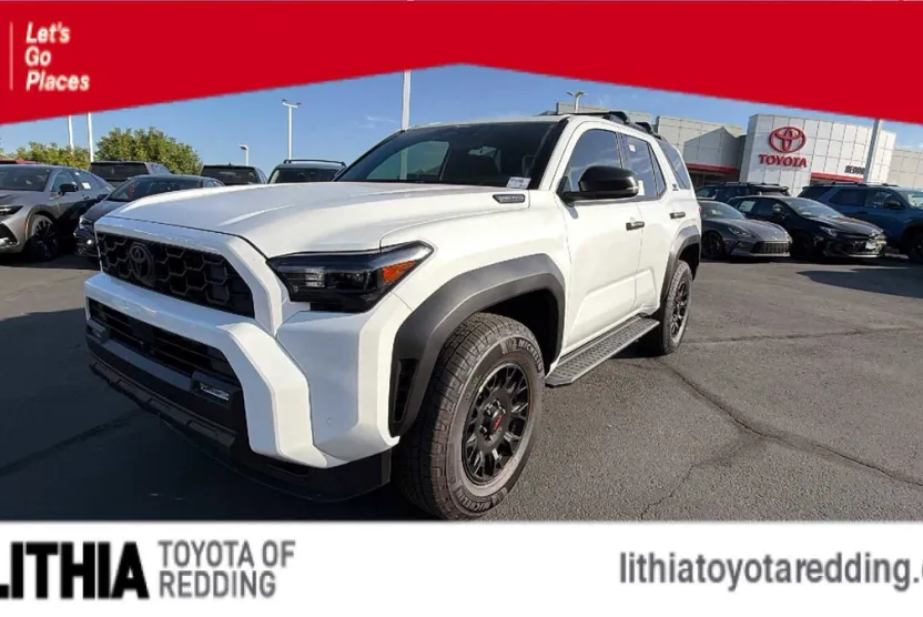 2025 Toyota 4Runner Off-Road 4WD TRD photo 1