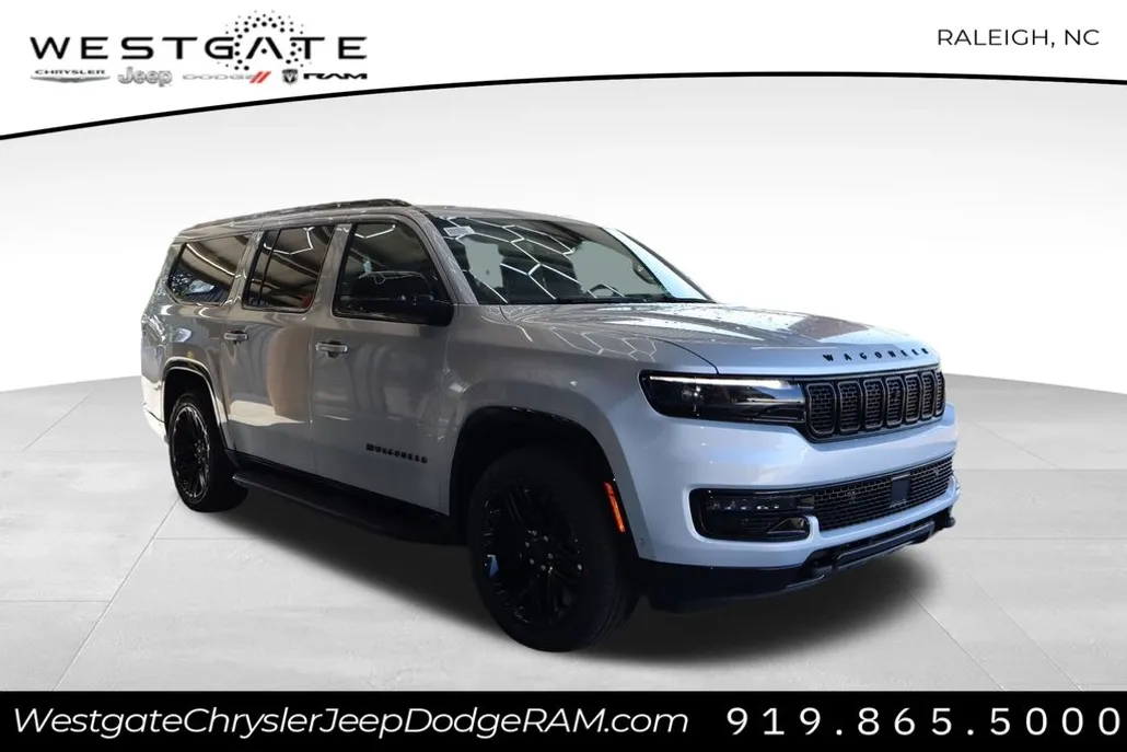 2024 Jeep Wagoneer L Series II photo 1