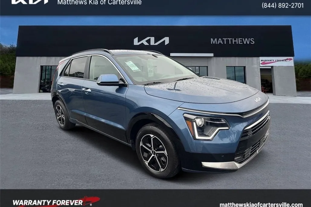 2025 Kia Niro SX photo 1
