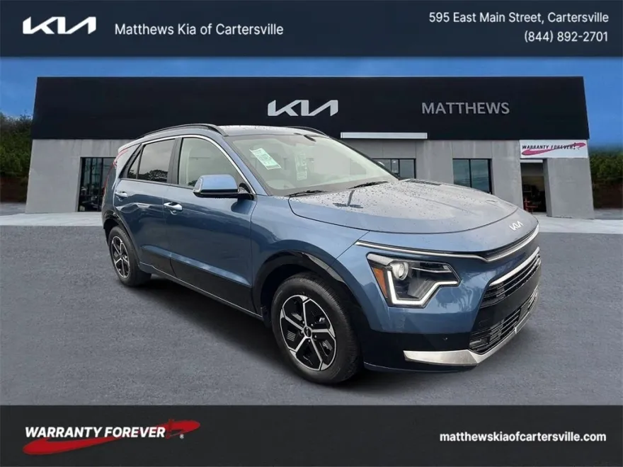 2025 Kia Niro SX photo 1