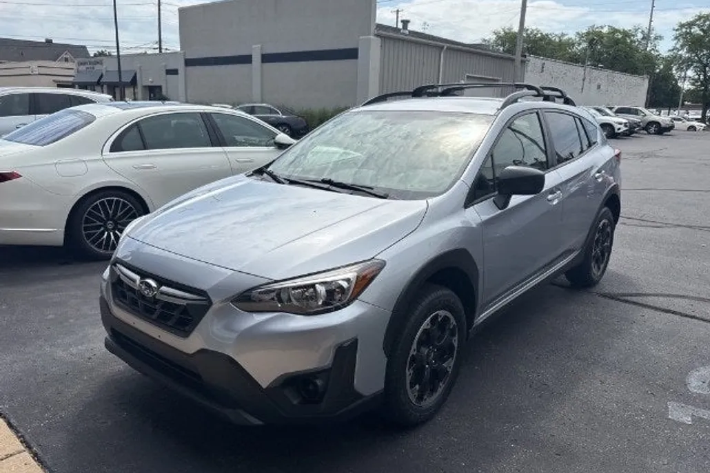 2023 Subaru Crosstrek Base photo 1