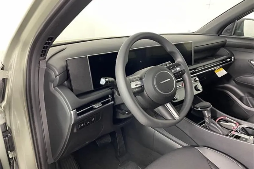 2026 Hyundai Santa Cruz SEL photo 1