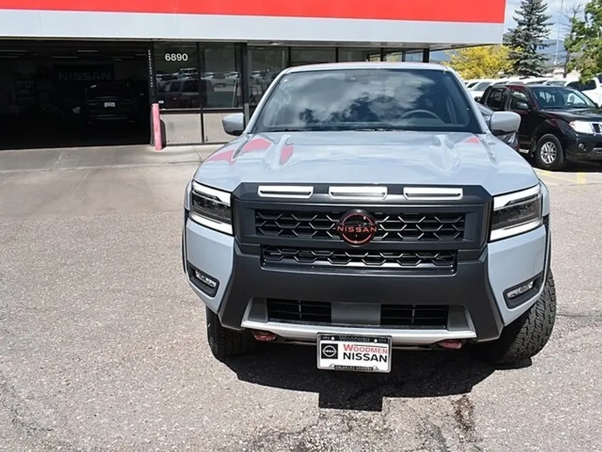 2025 Nissan Frontier PRO-4X photo 1