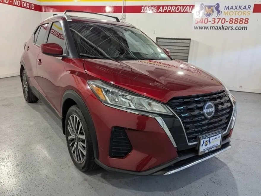 2024 Nissan Kicks SV photo 1