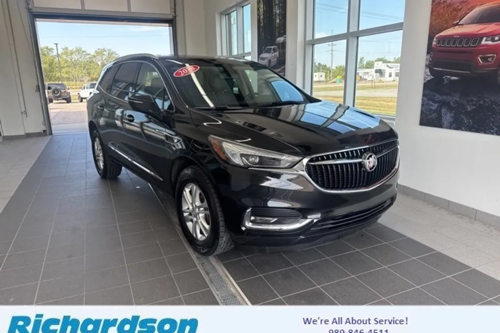 2018 Buick Enclave Essence photo 1