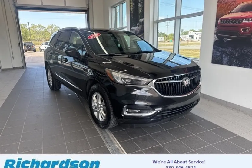2018 Buick Enclave Essence photo 1