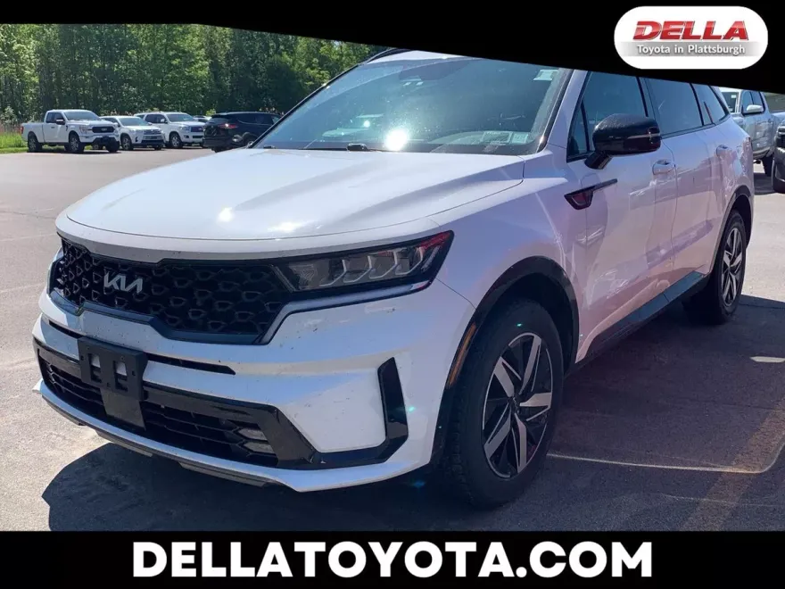 2023 Kia Sorento EX photo 1