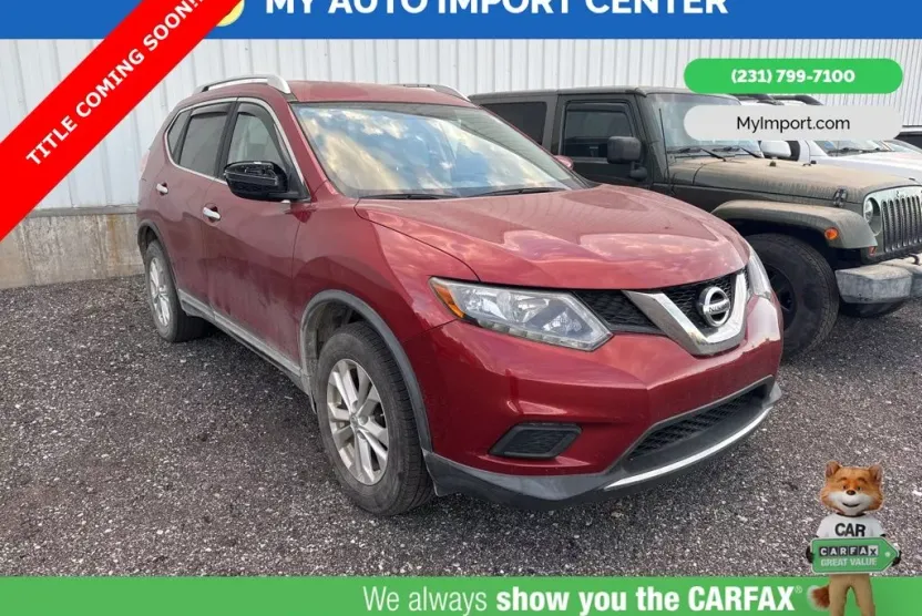 2016 Nissan Rogue SV photo 1