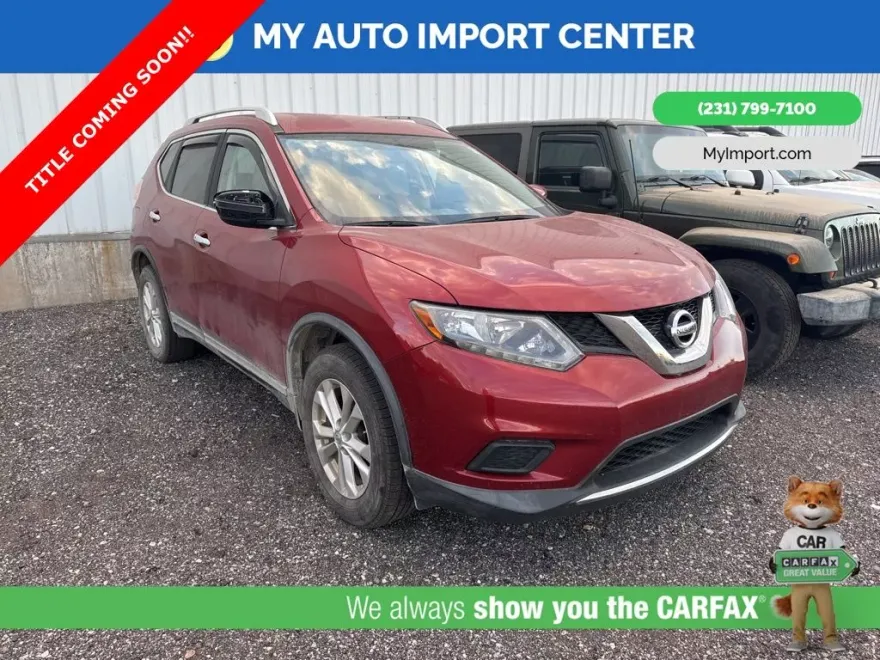 2016 Nissan Rogue SV photo 1