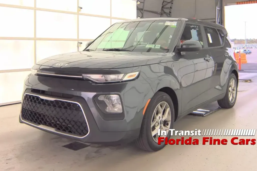 2022 Kia Soul LX S X-Line photo 1