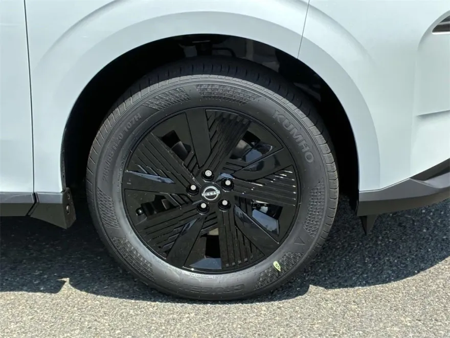 2025 Nissan Murano SV photo 1