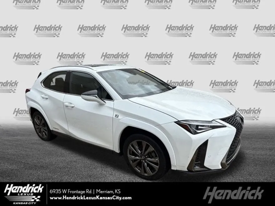 2022 Lexus UX 250h F SPORT photo 1