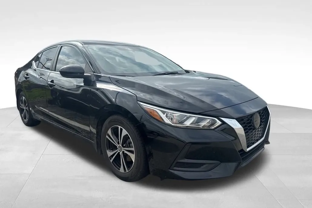 2022 Nissan Sentra SV photo 1