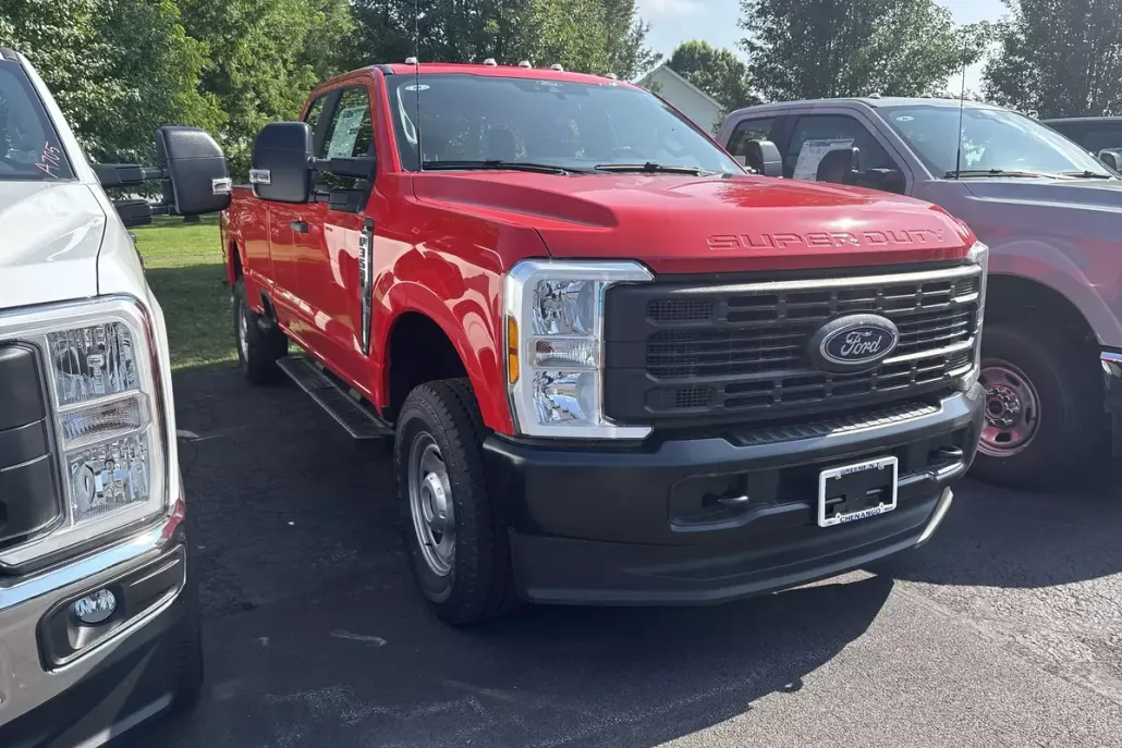 2025 Ford F-250 XL photo 1