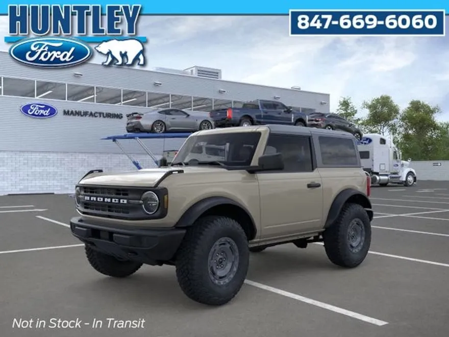 2025 Ford Bronco Base photo 1