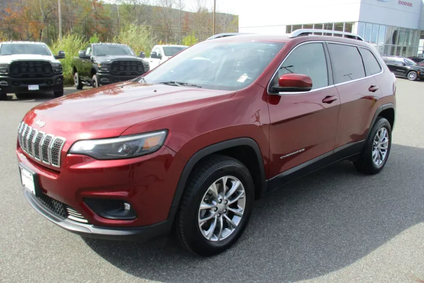2019 Jeep Cherokee Latitude photo 1