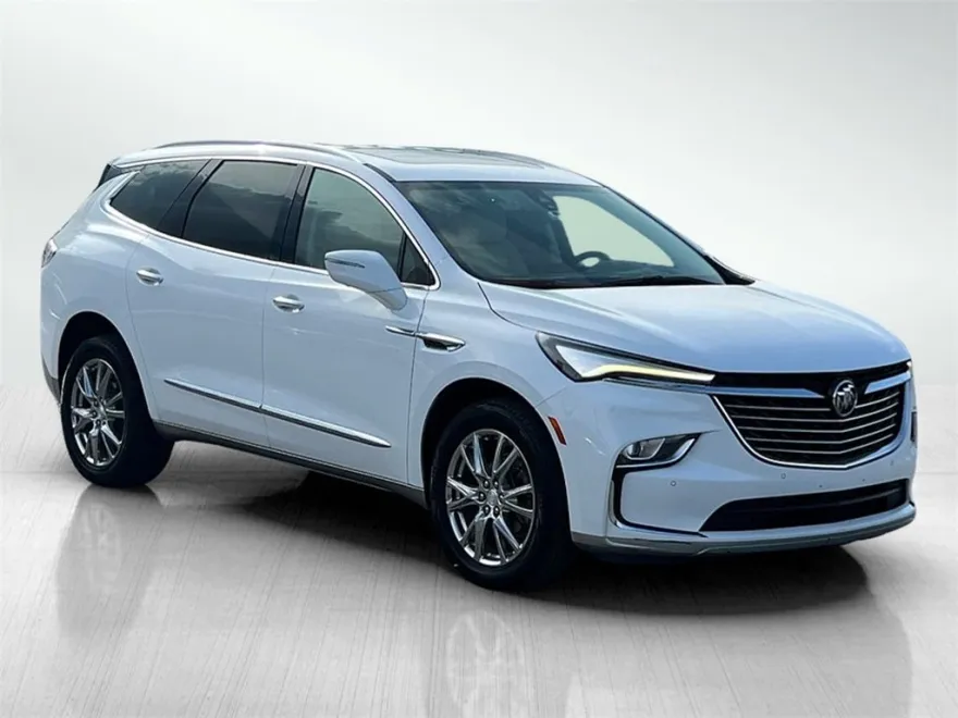 2022 Buick Enclave Premium photo 1