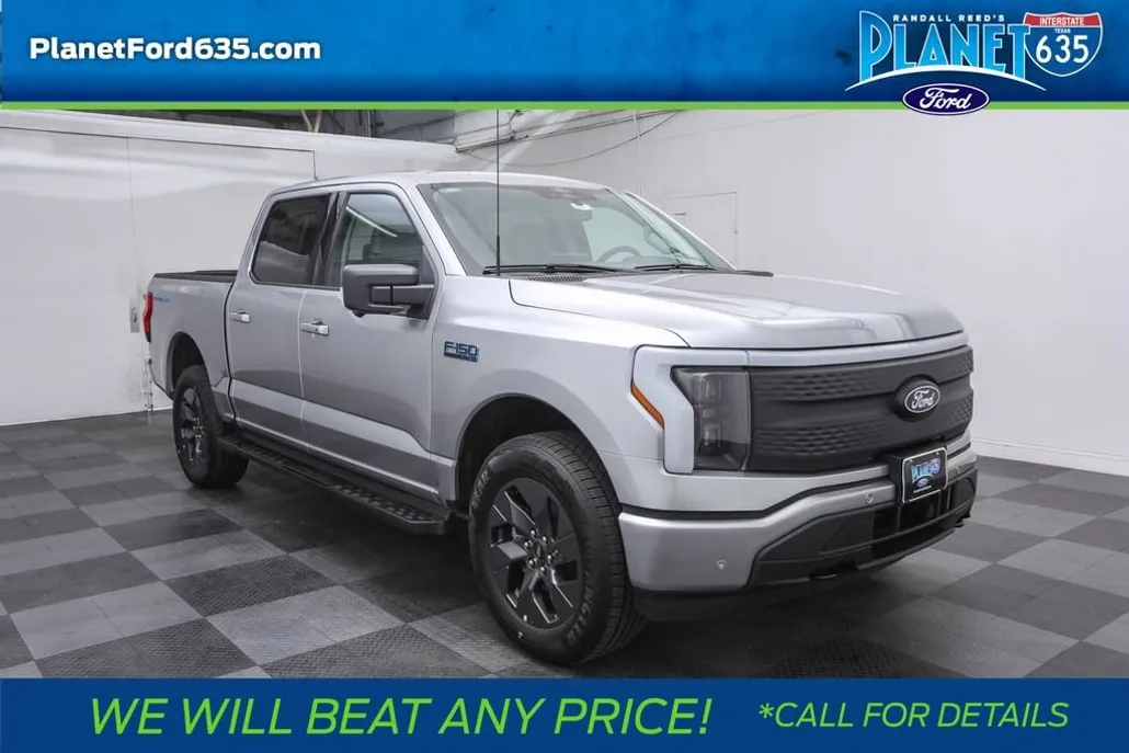 2025 Ford F-150 Lightning photo 1