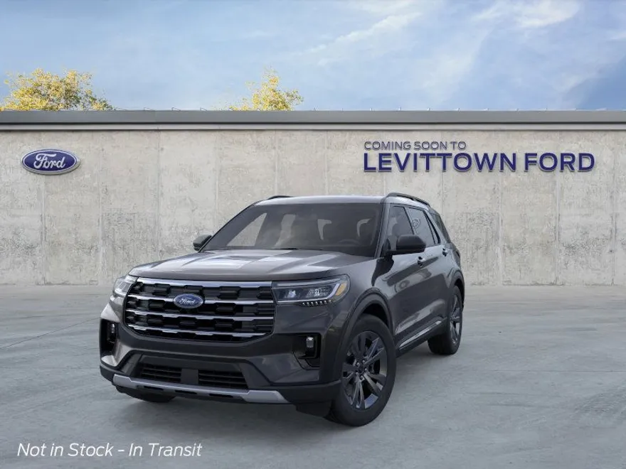 2025 Ford Explorer photo 1