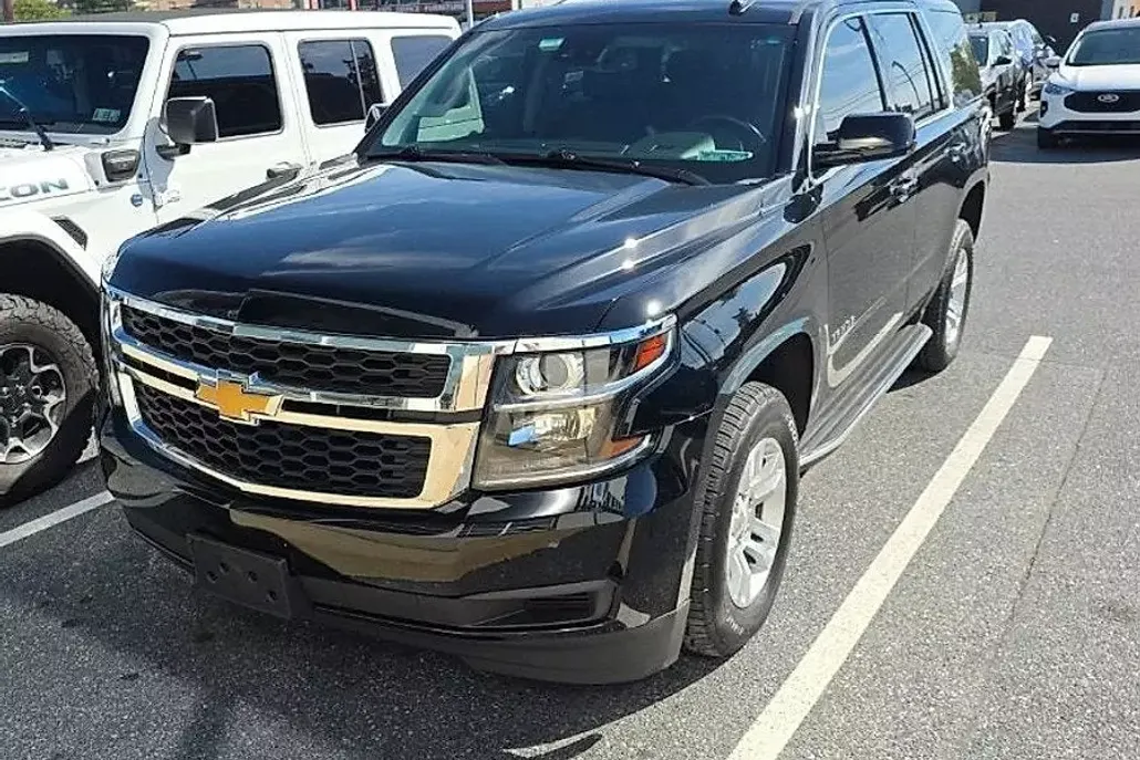 2020 Chevrolet Tahoe LT photo 1
