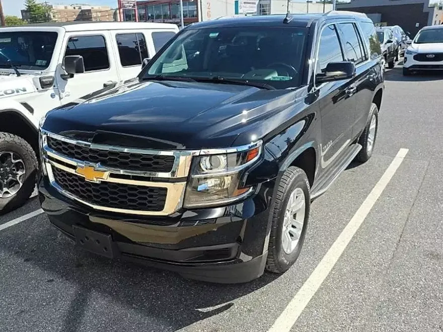 2020 Chevrolet Tahoe LT photo 1