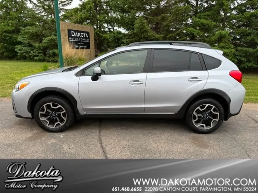 2017 Subaru Crosstrek Premium photo 1