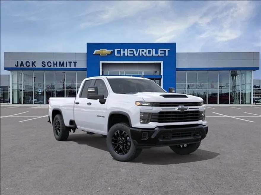 2026 Chevrolet Silverado 2500HD Custom photo 1