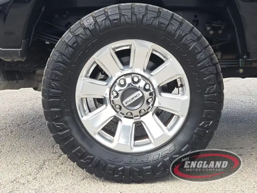 2021 Ford F-350 Platinum photo 9