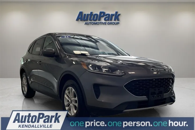 2021 Ford Escape SE photo 1