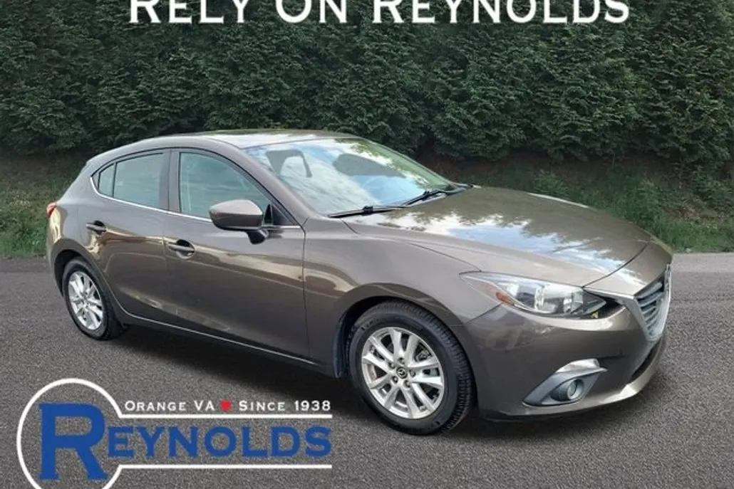 2016 Mazda Mazda3 Grand Touring photo 1