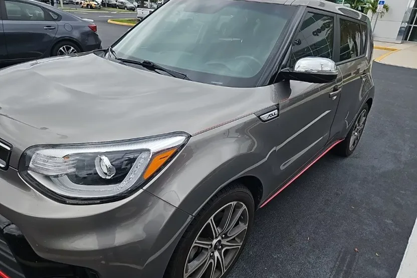 2018 Kia Soul Exclaim photo 1