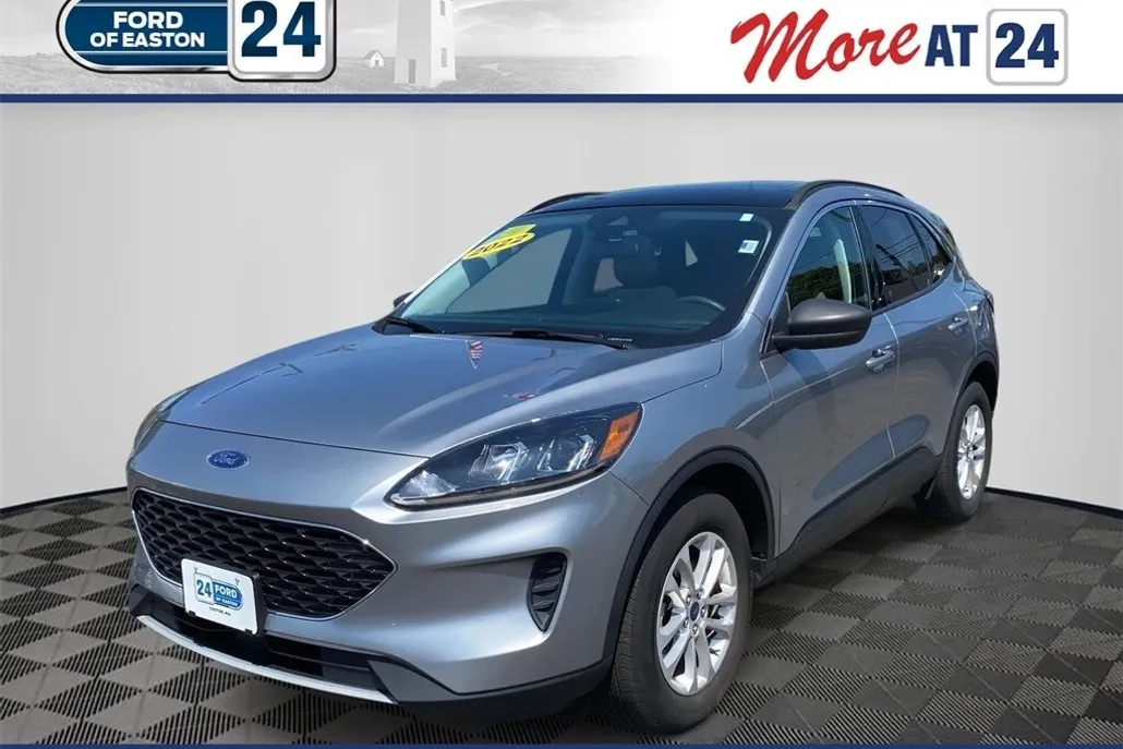 2022 Ford Escape SE photo 1