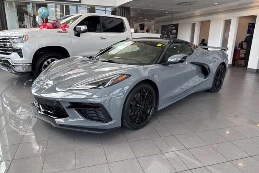 2025 Chevrolet Corvette Stingray 3LT photo 1