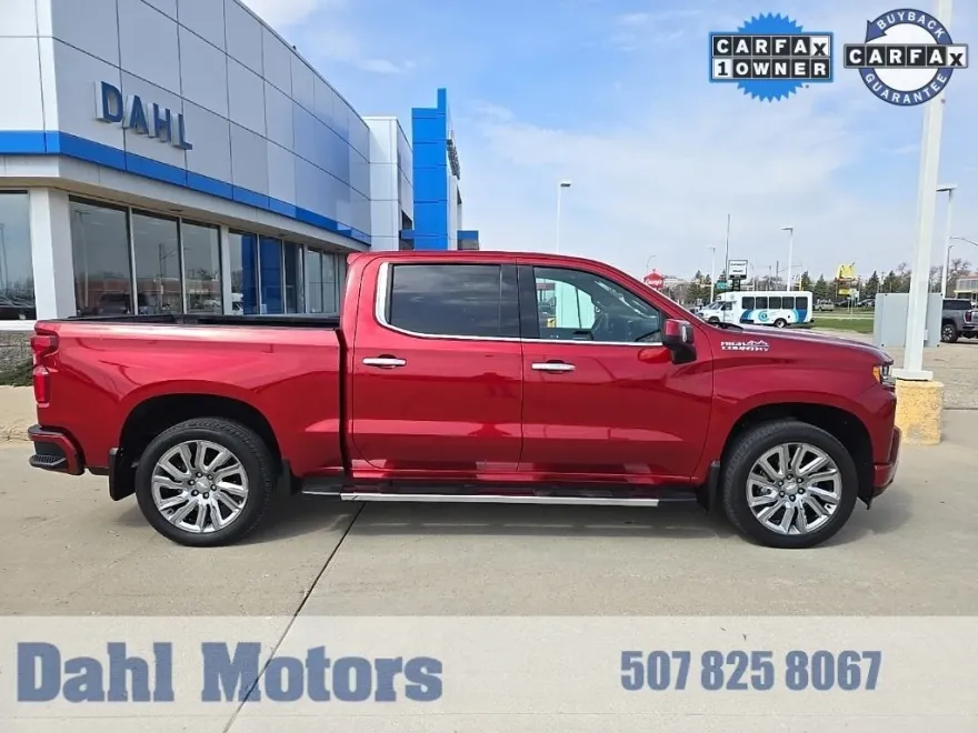 2022 Chevrolet Silverado 1500 High Country photo 1