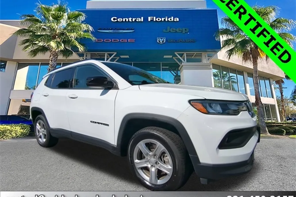 2024 Jeep Compass North Edition Latitude photo 1