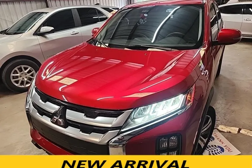 2022 Mitsubishi Outlander Sport SE photo 1