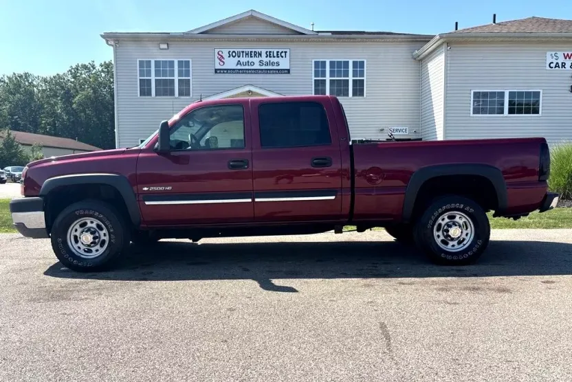 2003 Chevrolet Silverado 2500HD photo 1