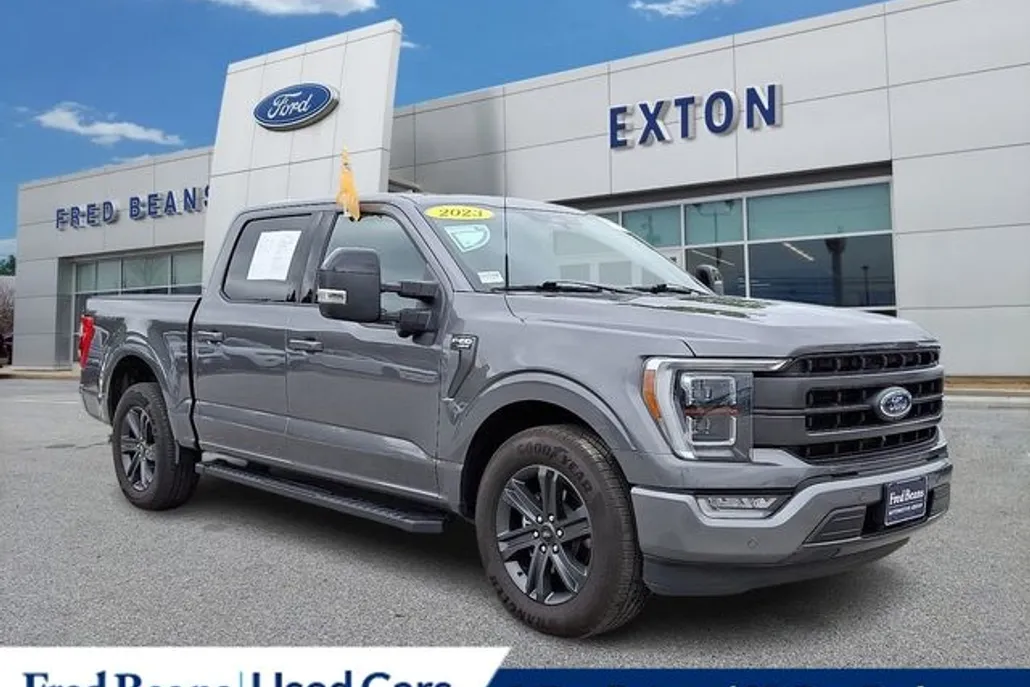 2023 Ford F-150 Lariat photo 1