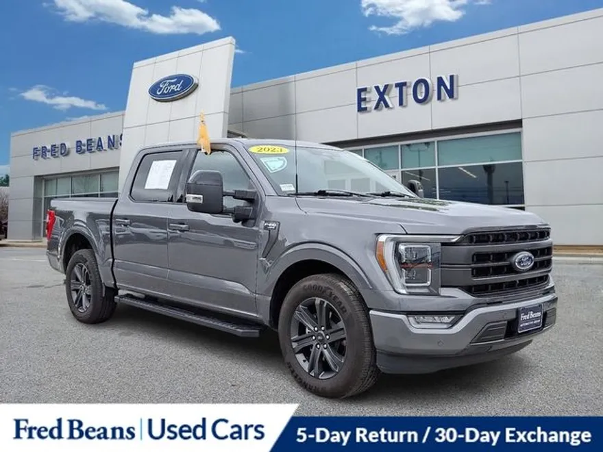2023 Ford F-150 Lariat photo 1