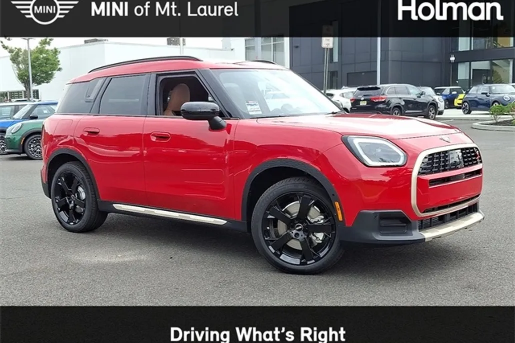 2025 Mini Countryman S ALL4 photo 1